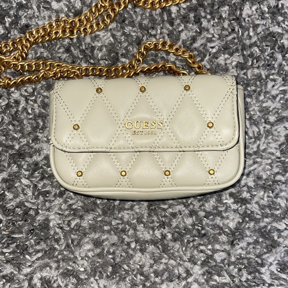 GUESS Womens Triana Micro Mini Crossbody bag - Picture 4 of 12